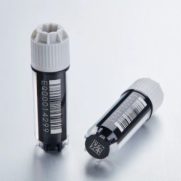 艾本德Eppendorf CryoStorage Vial, 2.0 mL, 不含 DNase、RNase、人類 DNA 和內(nèi)毒素；外螺紋，預(yù)先加蓋灰色管蓋，帶 2D SafeCode (DataMa